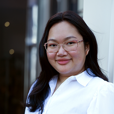 photo of Lara Tiu
